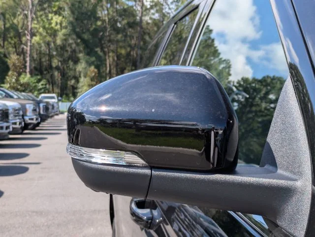 New 2027 Agate Black Metallic Ford Platinum image 12