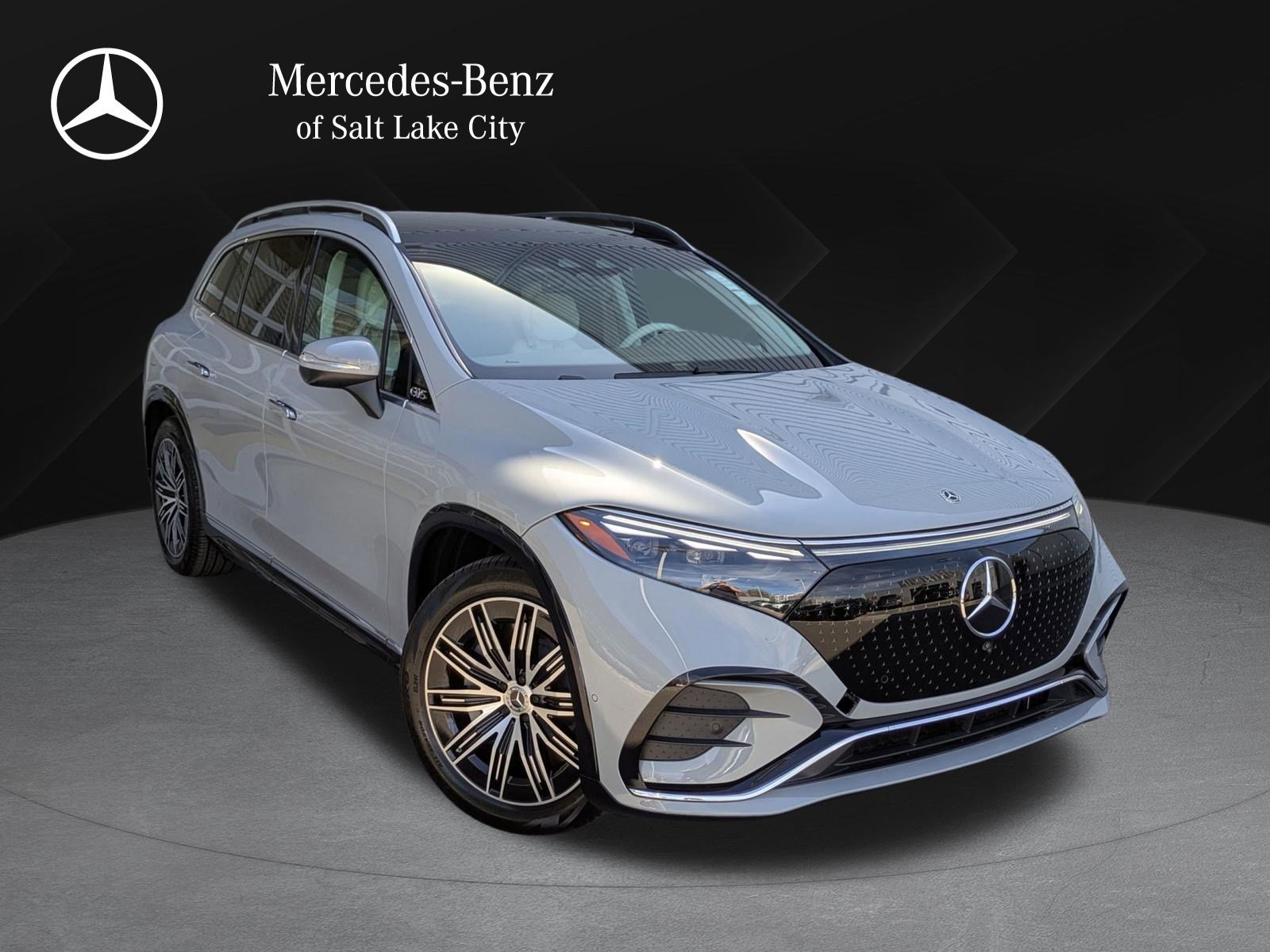 2026 Mercedes-Benz EQS SUV EQS 400 4MATIC's photo
