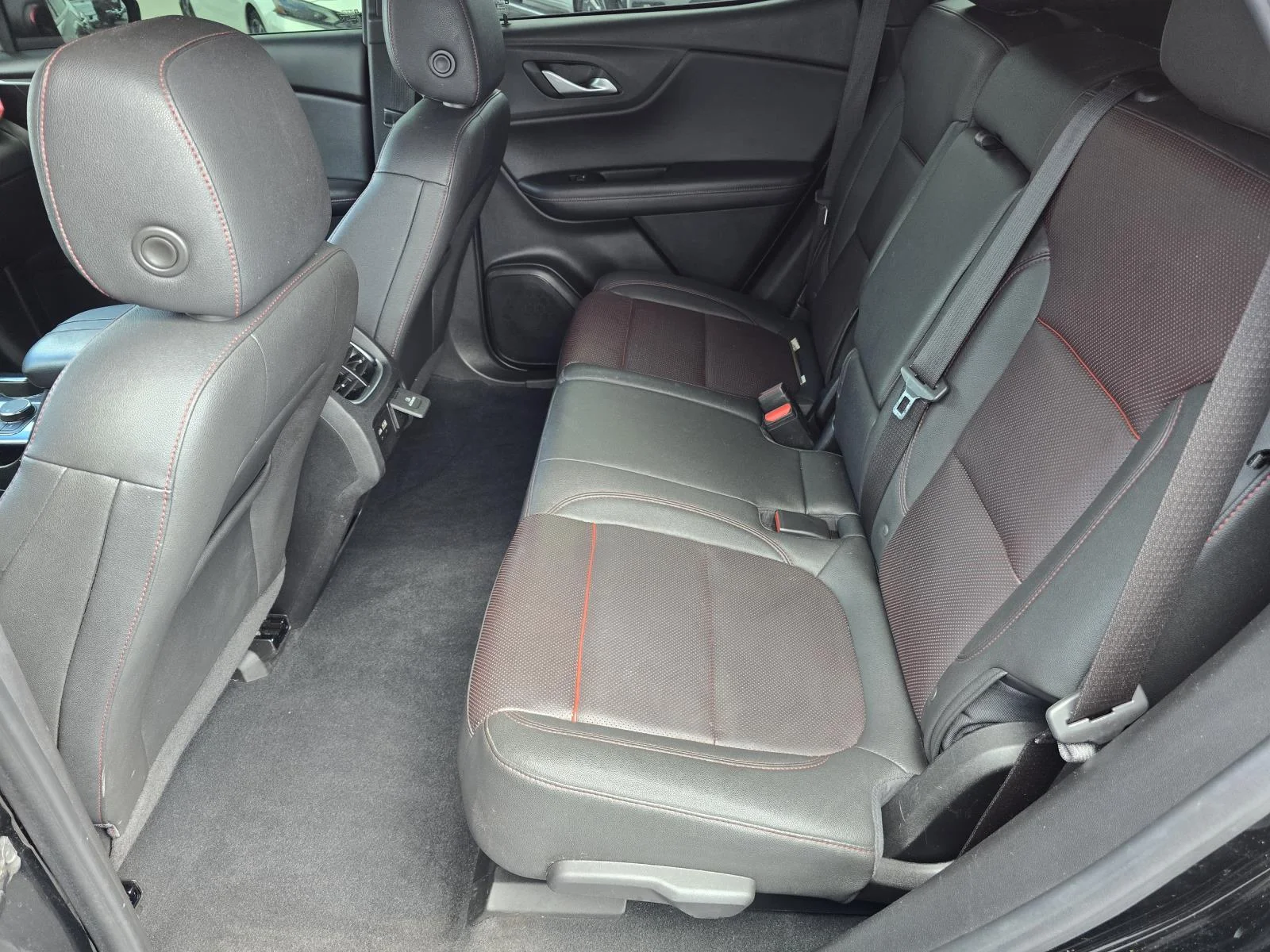 Used 2022 BLACK Chevrolet RS image 9