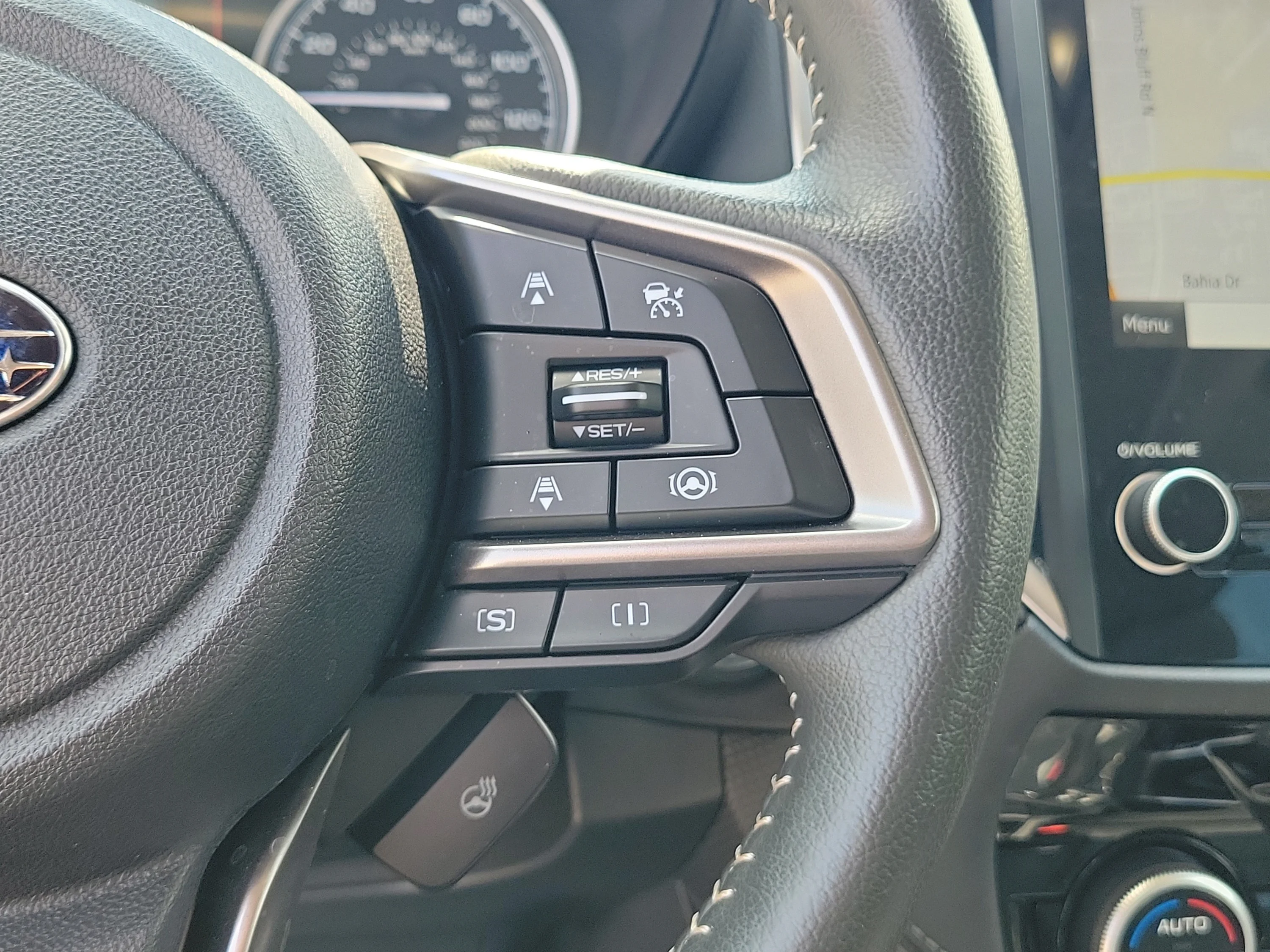 Used 2024 Magnetite Gray Metallic Subaru Limited image 28