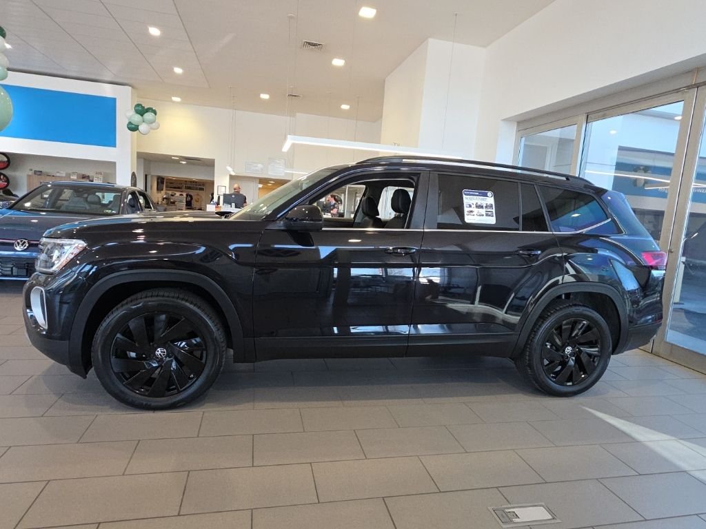 2026 Volkswagen Atlas SE w/Tech - Photo 8