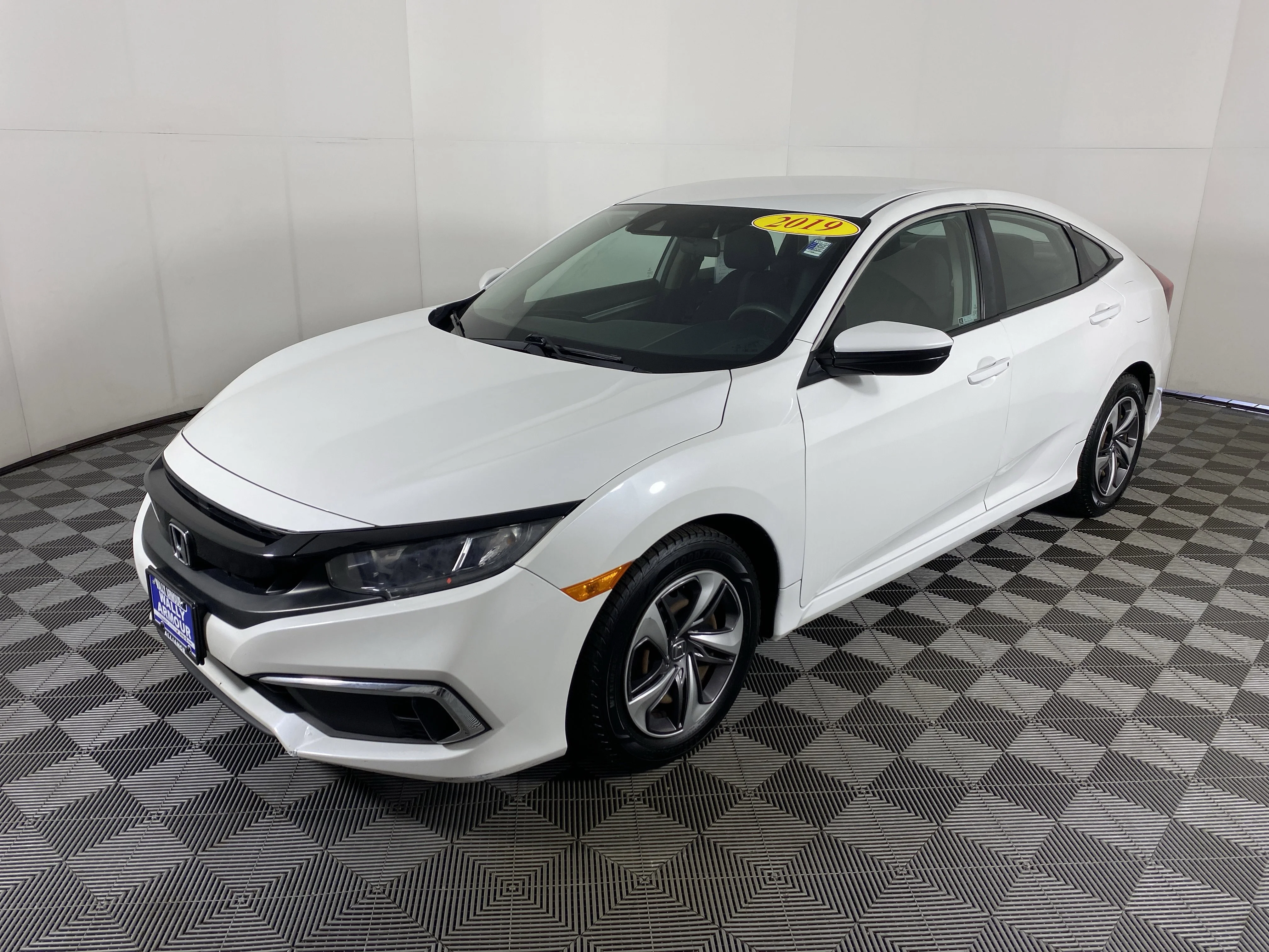 Used 2019 White Honda LX image 10