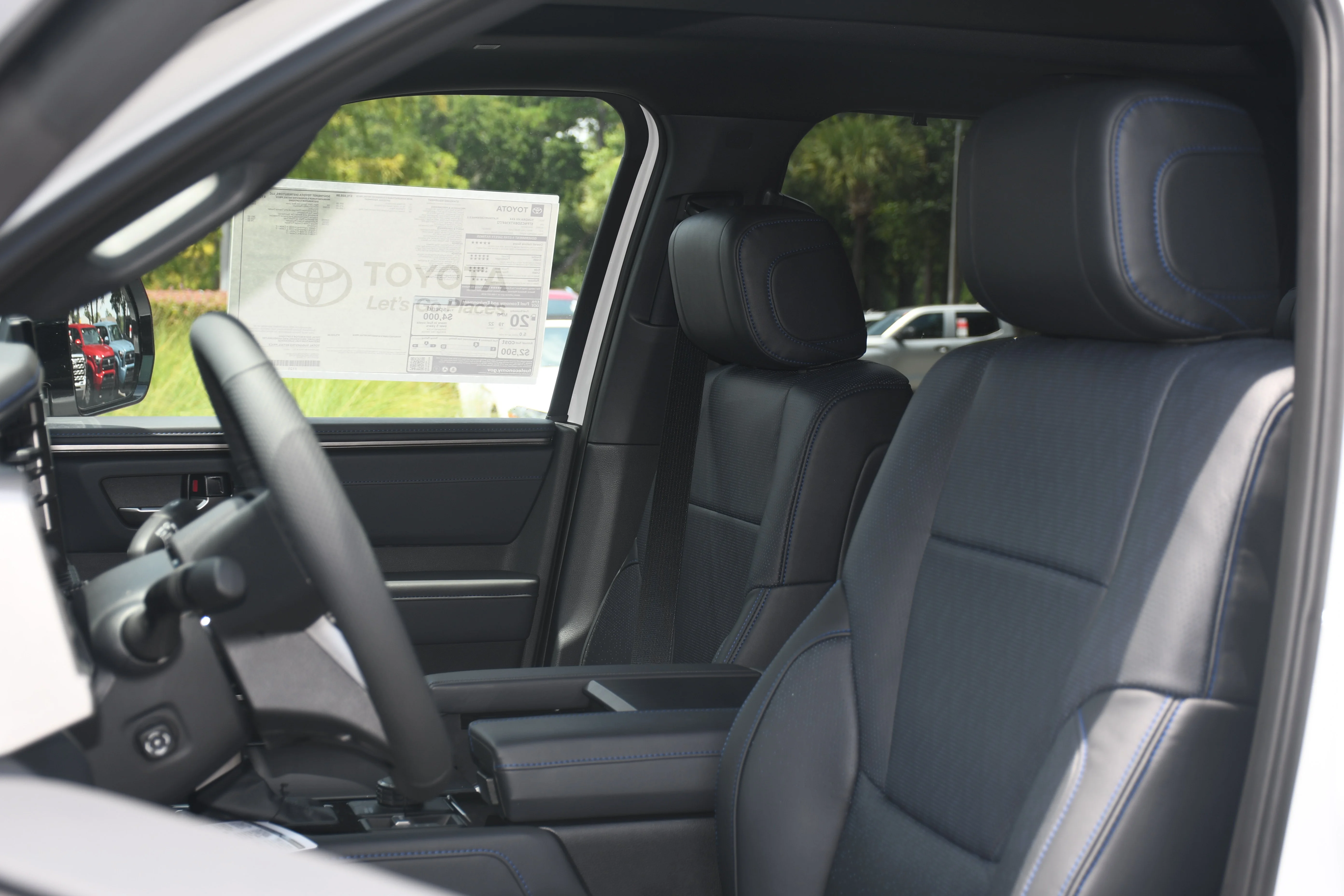 New 2026 Wind Chill Pearl Toyota Platinum i-FORCE MAX image 7