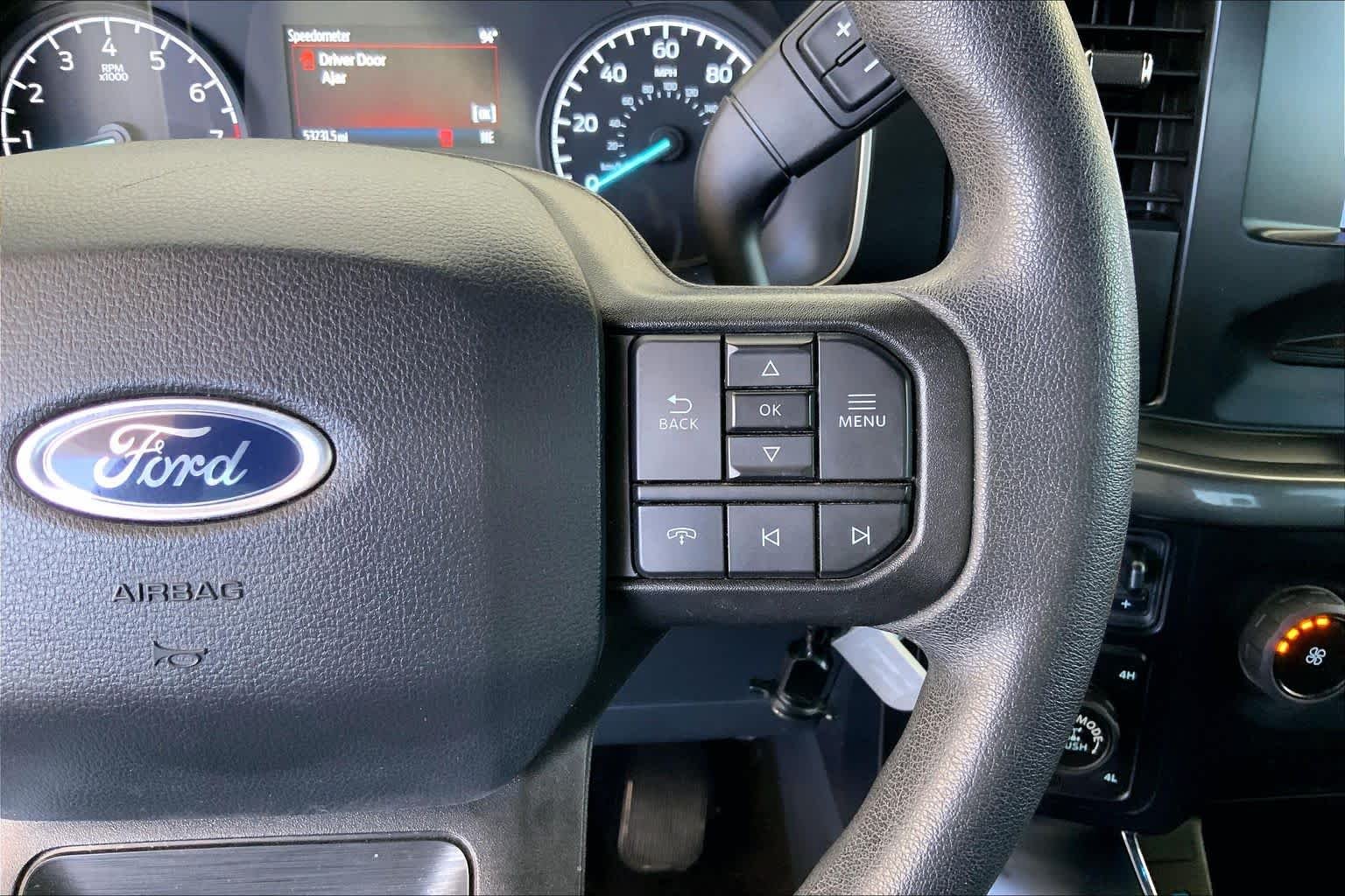 Used 2022 Oxford White Ford XL image 25