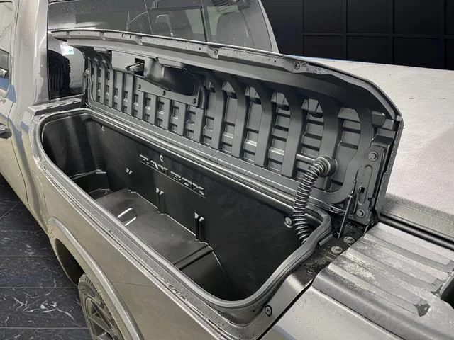 New 2026 Granite Crystal Metallic Clear-Coat Exterior Paint RAM Limited image 17