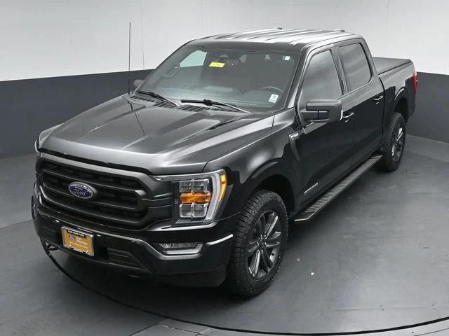 Certified Used 2023 Agate Black Metallic Ford XLT image 47