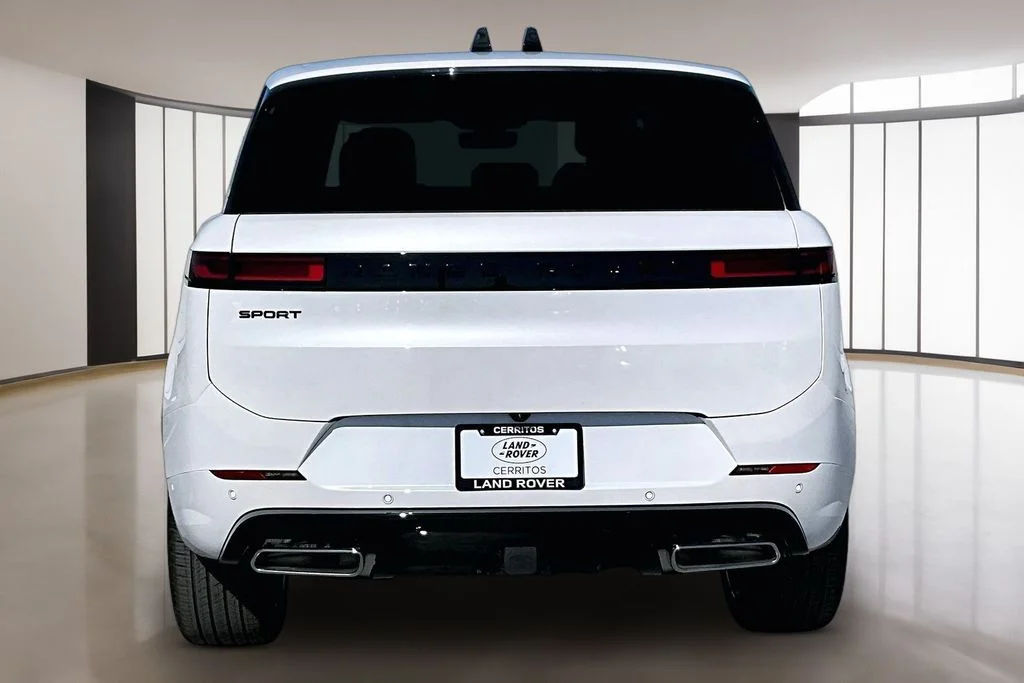 New 2026 Beige Land Rover Dynamic SE image 4