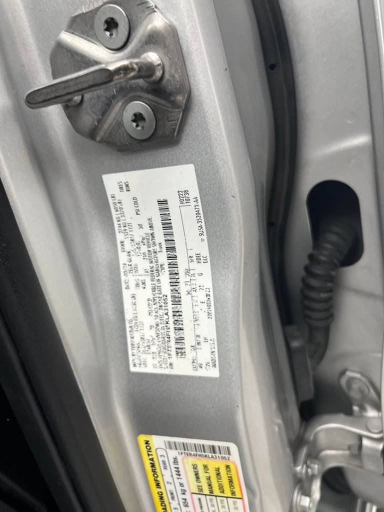 Used 2019 Silver Ford XLT image 22