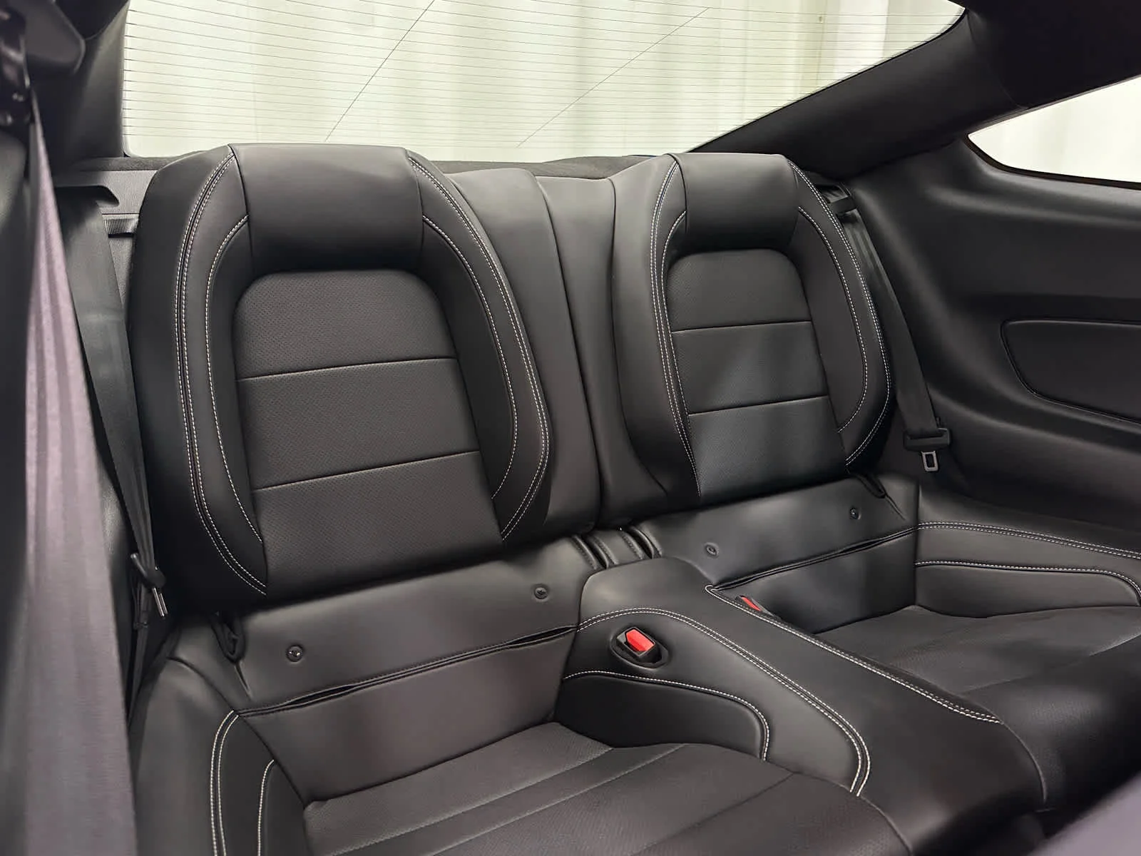 Used 2022 Code Orange Ford Shelby GT500 image 17