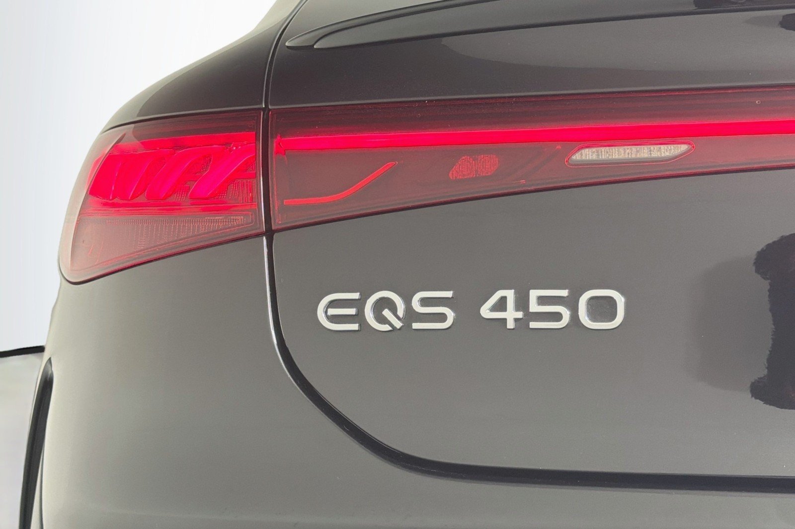 Certified Used 2023 Obsidian Black Metallic Mercedes-Benz EQS 450 image 16