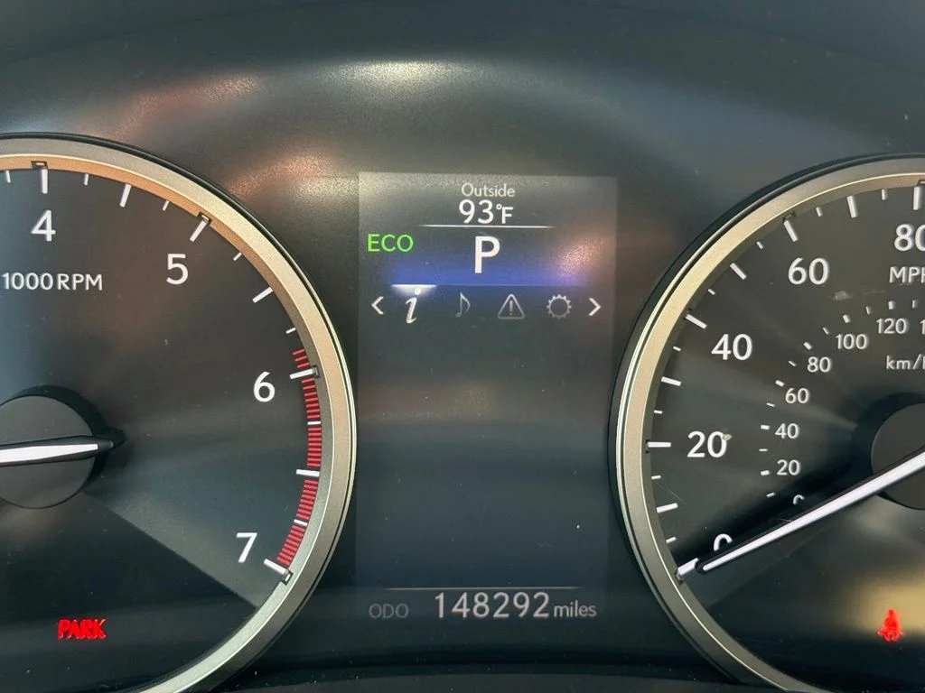 Used 2017 White Lexus 200t image 14