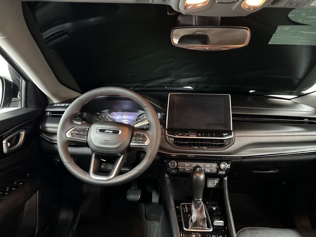 Used 2022 Bright White Clearcoat Jeep Trailhawk image 19