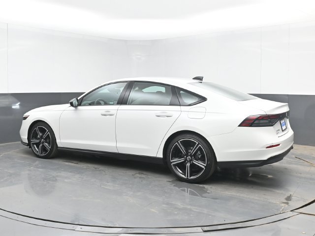 New 2026 Platinum White Pearl Honda SE image 7