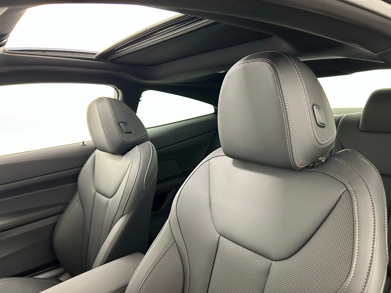 2026 BMW 4 Series 430i - Photo 30