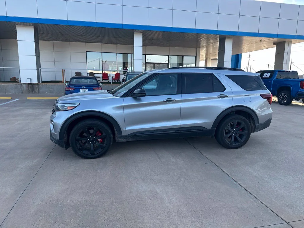 Used 2023 Silver Ford ST image 29