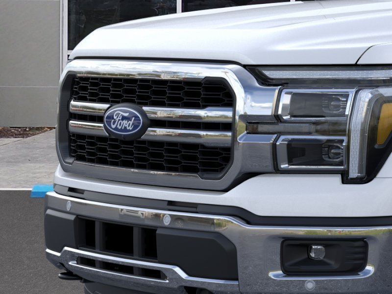 New 2026 Star White Metallic Tri-Coat Ford Lariat® image 17