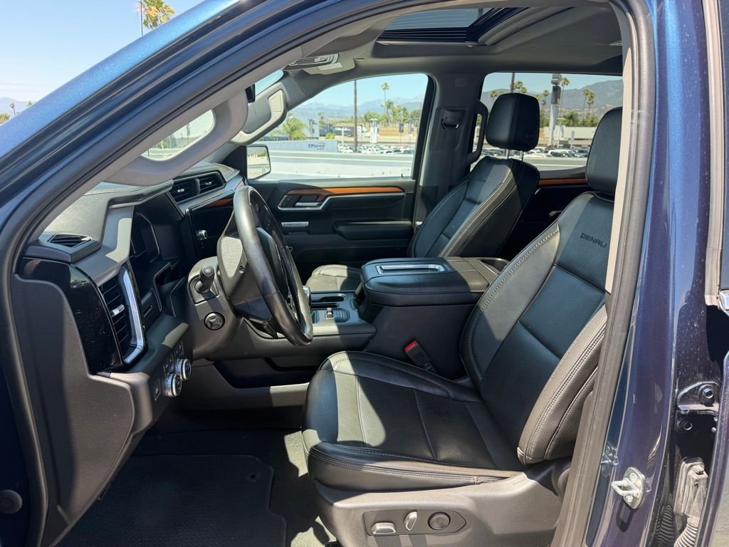 Used 2022 Pacific Blue Metallic GMC Denali image 5