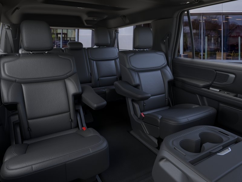 New 2025 Star White Metallic Tri-Coat Ford Platinum® MAX image 11