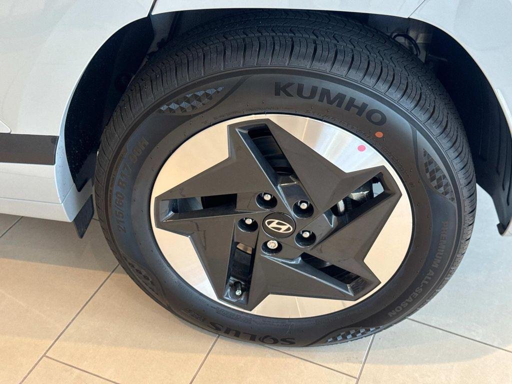 New 2025 Gray Hyundai SEL image 6