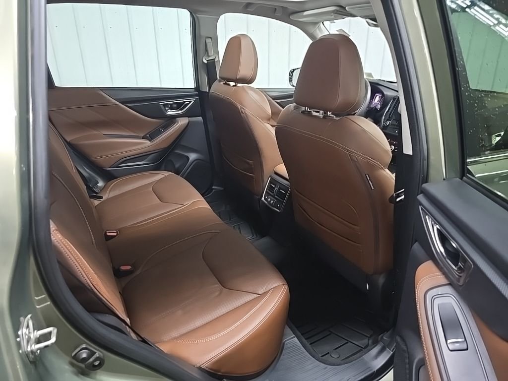 Used 2019 Jasper Green Metallic Subaru Touring image 18