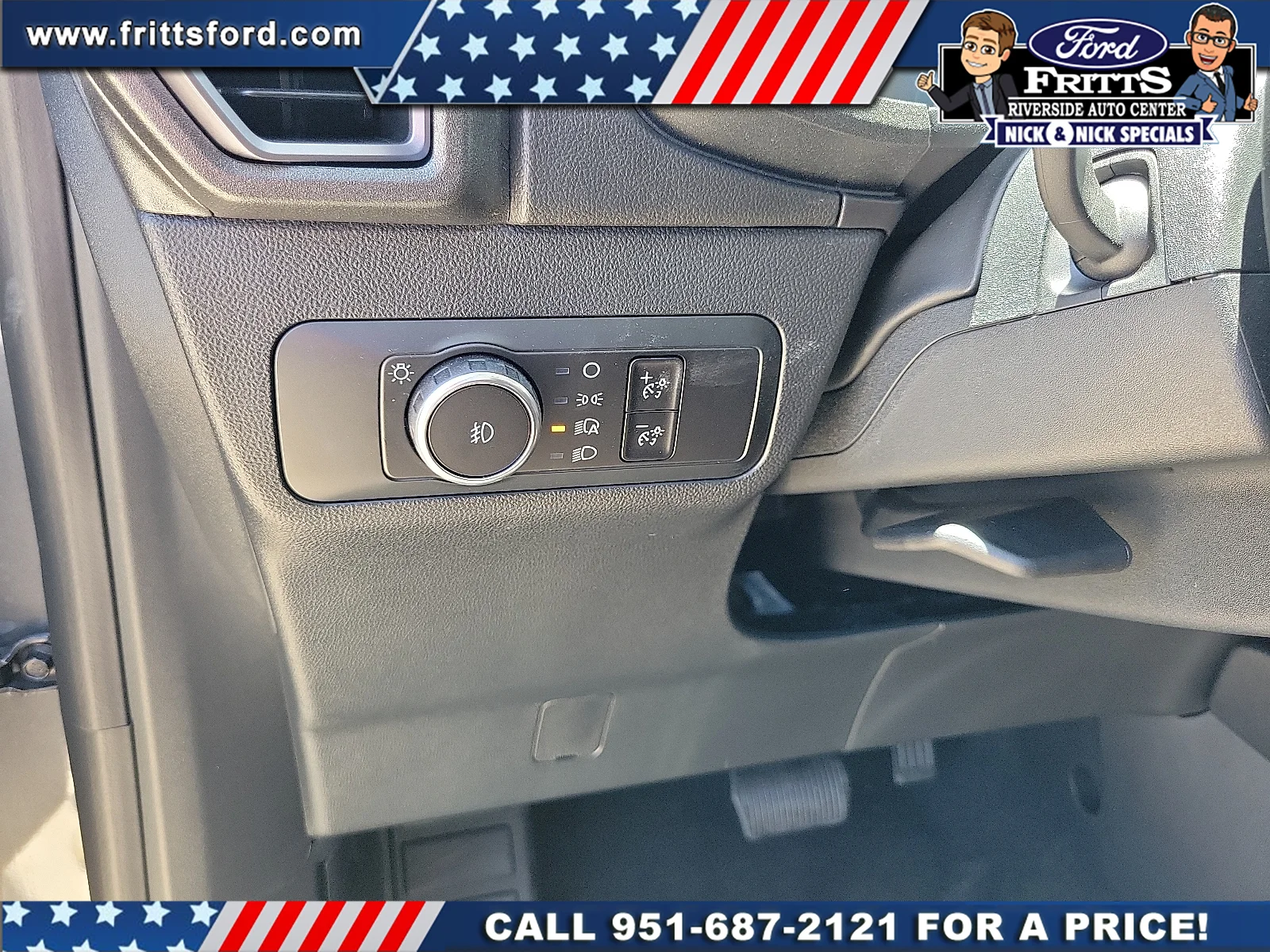New 2026 Carbonized Gray Metallic Ford Outer Banks® image 13