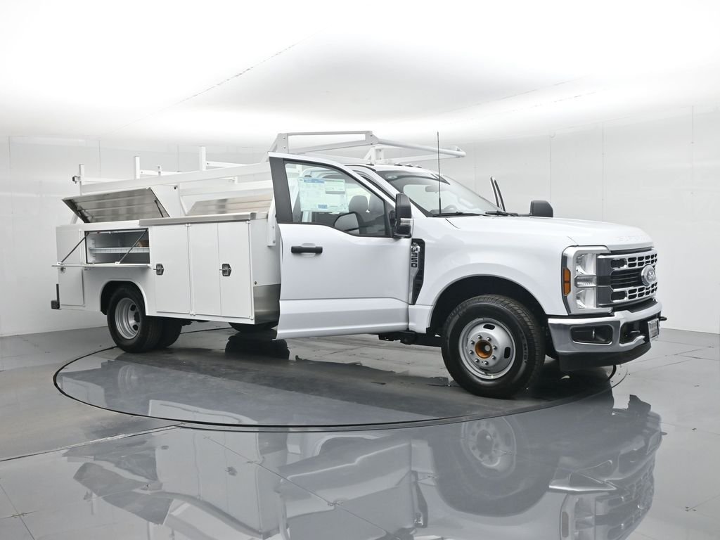 New 2026 Oxford White Ford XL image 32