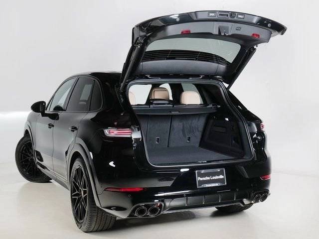 New 2026 Chromite Black Metallic Porsche GTS image 32