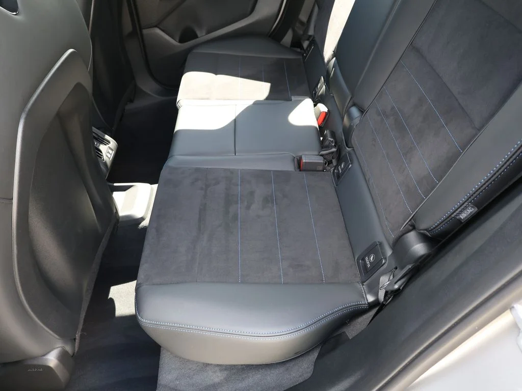 Used 2026 Silver BMW M35i image 20