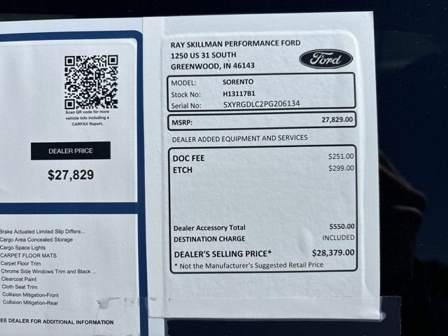 Used 2023 White Kia LX image 3