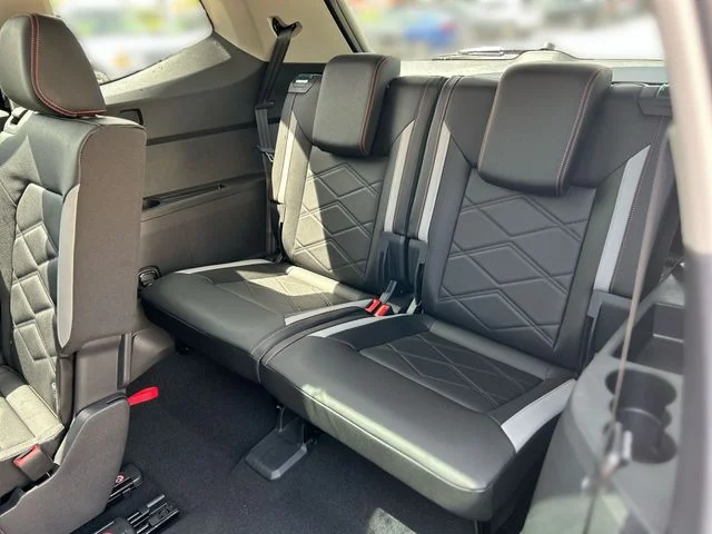 New 2026 Black Volkswagen 2.0T Peak Edition image 24