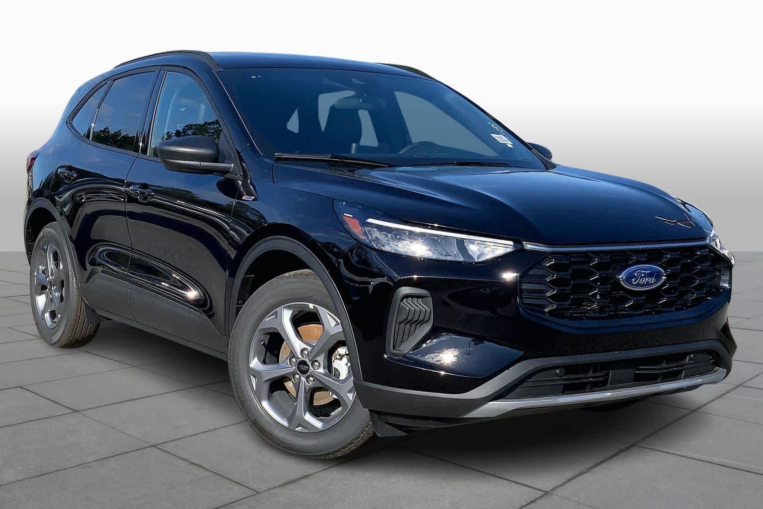 New 2026 Agate Black Metallic Ford ST-Line image 2