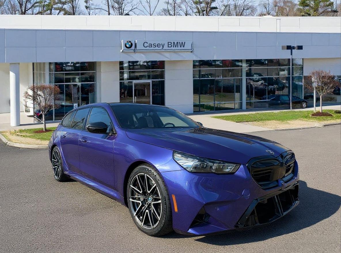 2027 BMW M5 Base