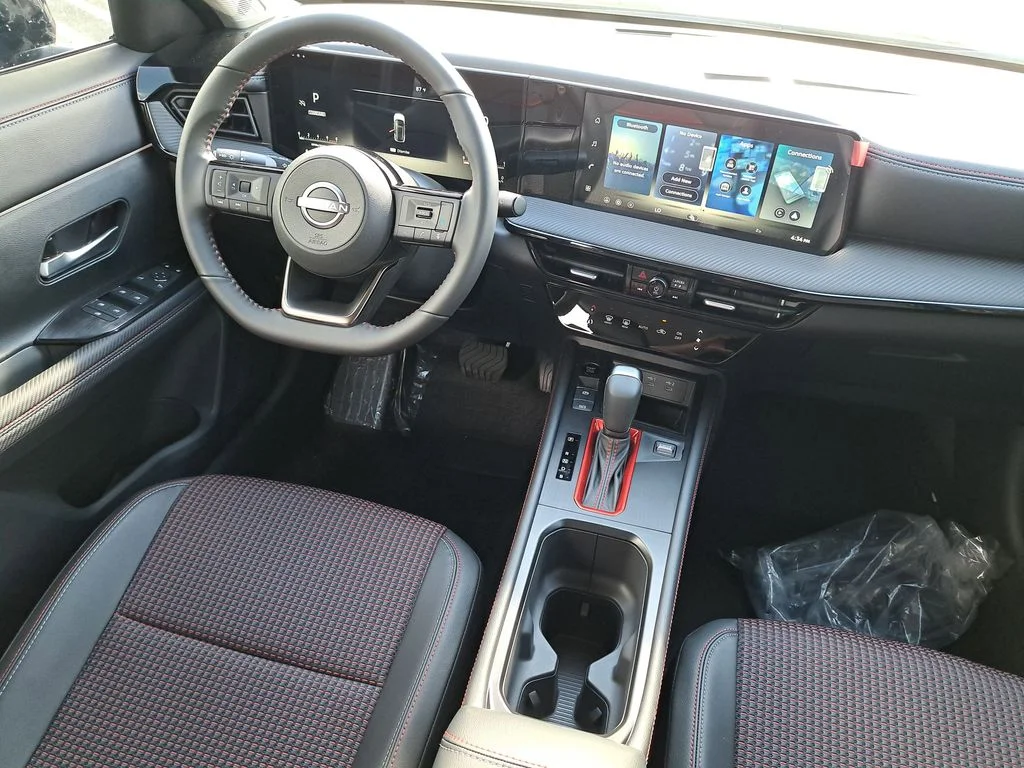 2026 Nissan KICKS SR - Photo 15