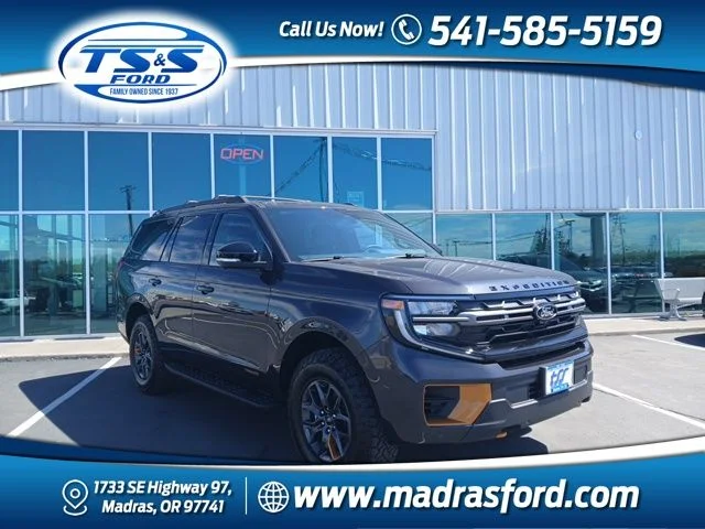 2026 Ford Expedition Tremor 4x4's photo