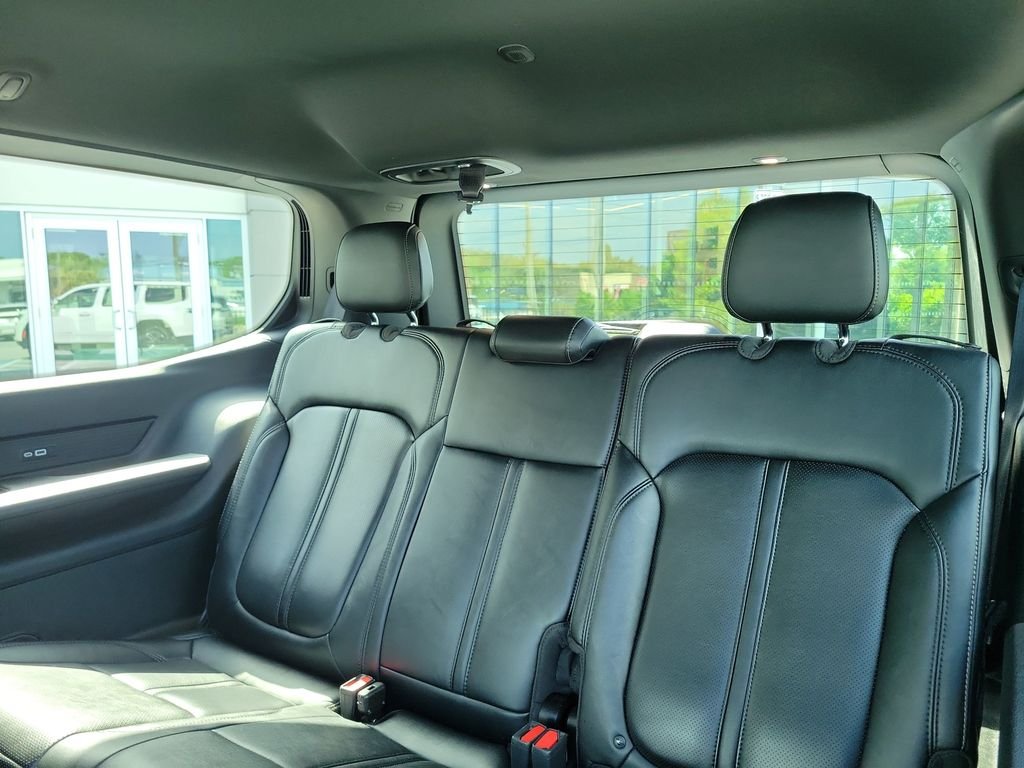 Used 2022 White Jeep Series III image 15