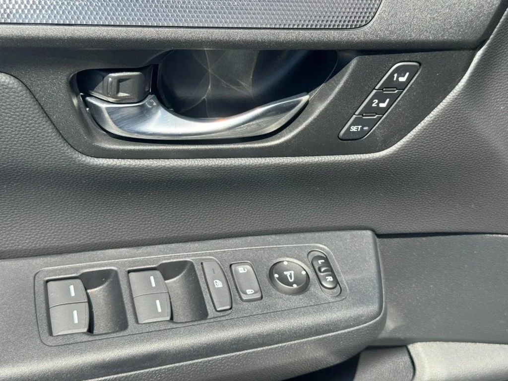 Certified Used 2026 Gray Metallic Honda Sport-L image 19