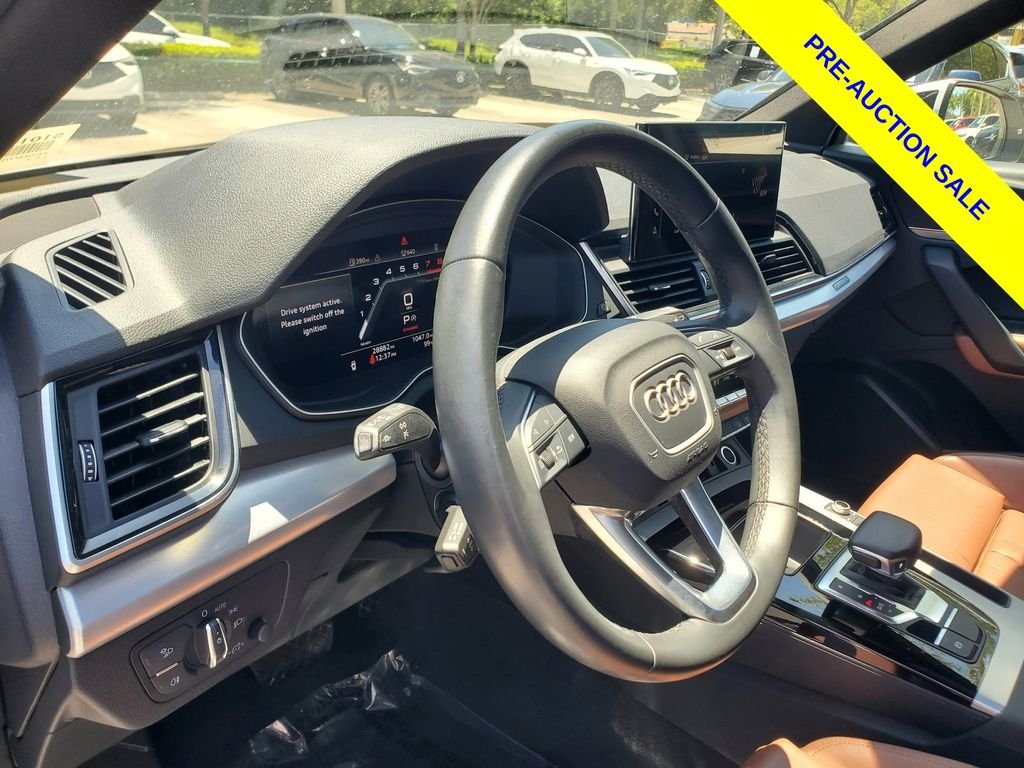 Used 2025 White Audi  image 14