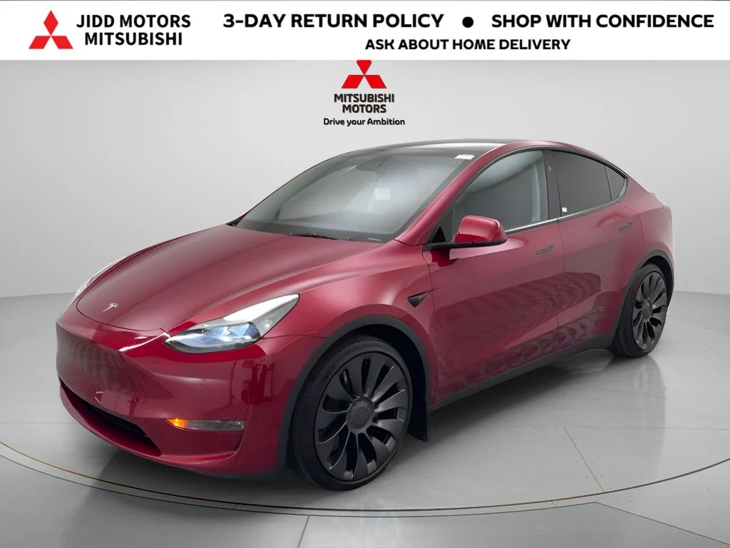 2025 Tesla Model Y Performance Dual Motor All-Wheel Drive's photo