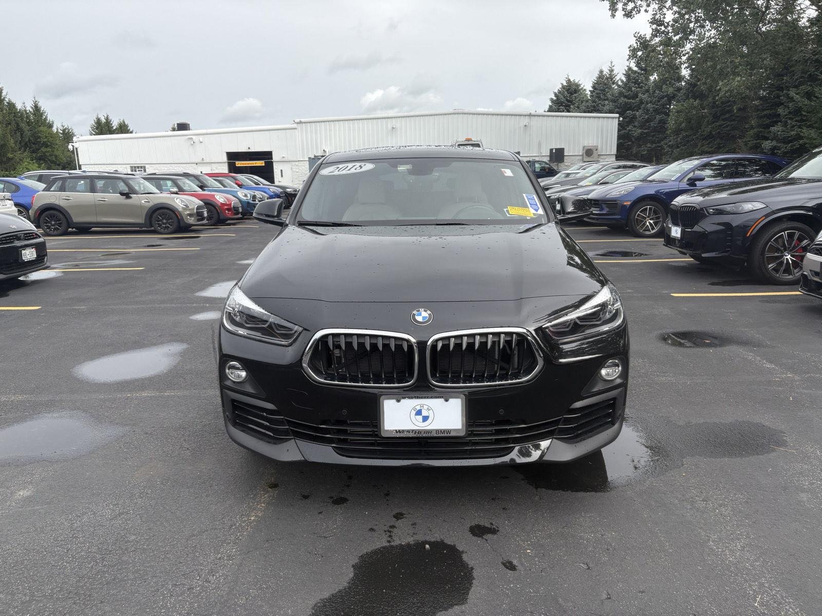 Used 2018 Black Sapphire Metallic BMW xDrive28i image 2