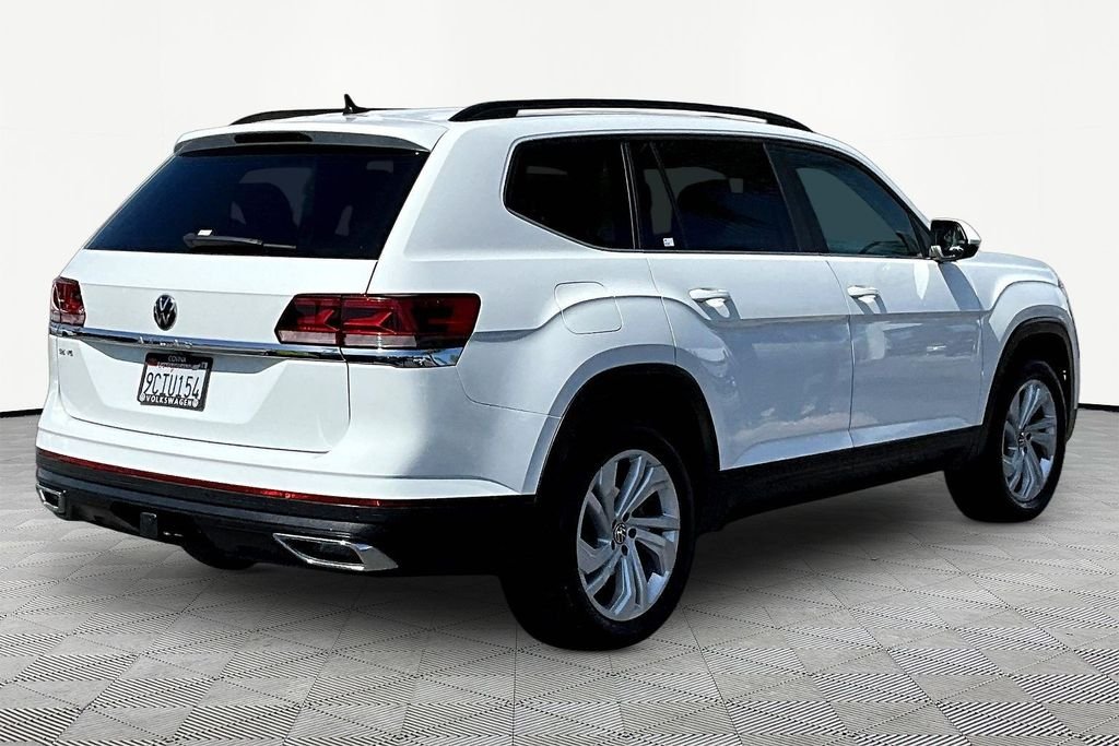 2022 Volkswagen Atlas SE w/Tech - Photo 6