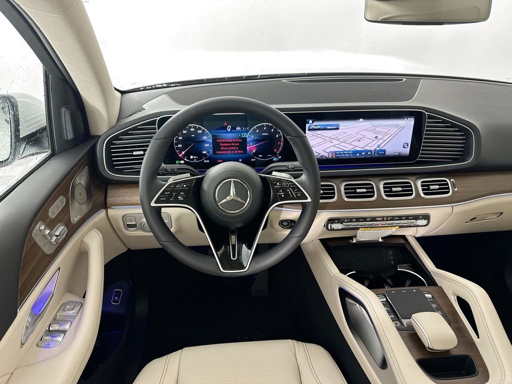 New 2026 MANUFAKTUR Moonlight White Metallic Mercedes-Benz GLE 350 image 24