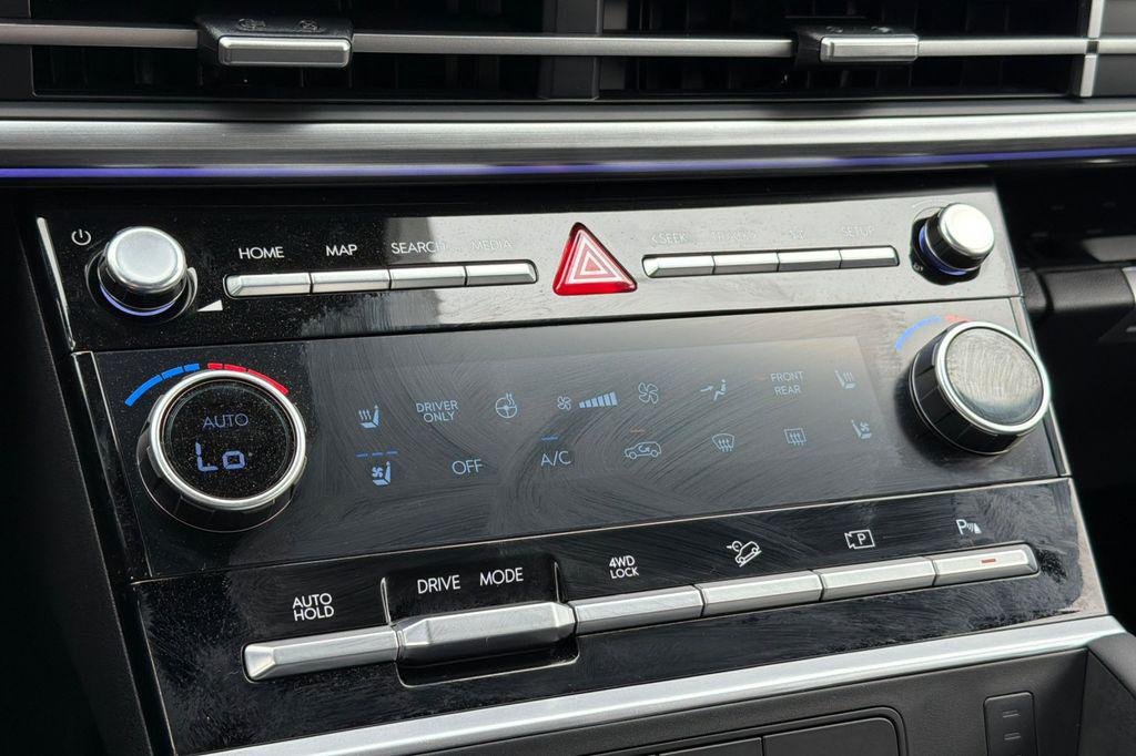 2026 Hyundai Santa Fe Limited - Photo 19
