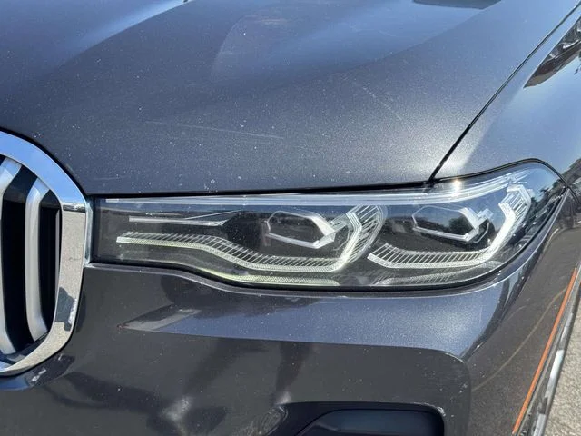 Used 2020 Gray BMW xDrive40i image 6