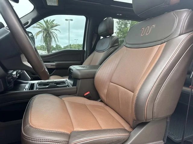 Used 2025 Bronze Ford King Ranch image 39