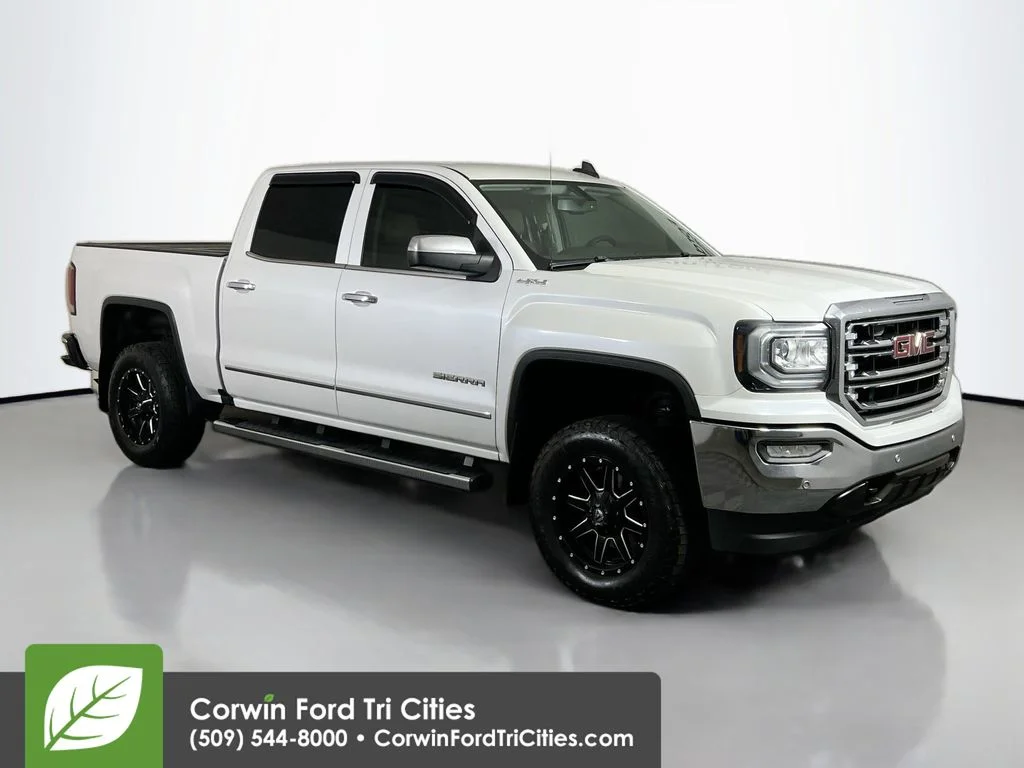 2017 GMC Sierra 4WD Crew Cab Short Box SLT's photo