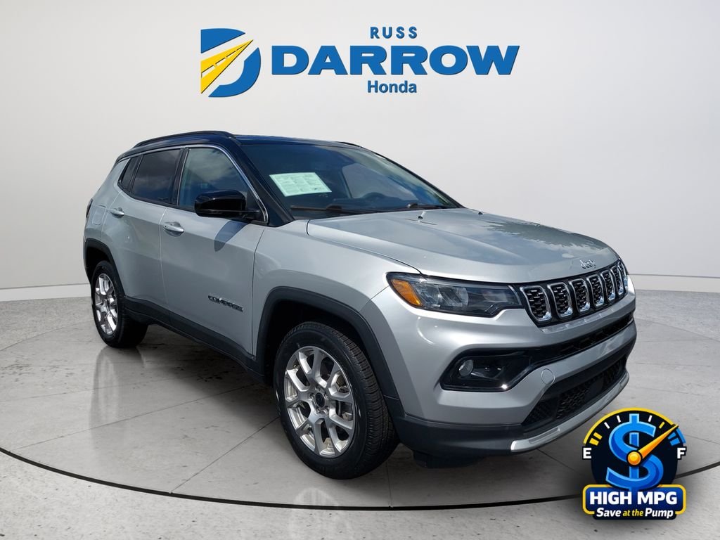 Used 2025 Silver Jeep Limited image 7