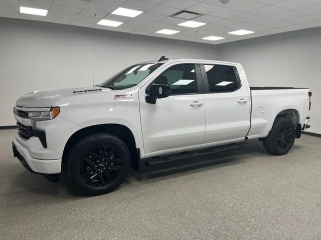 Used 2024 White Chevrolet RST image 5