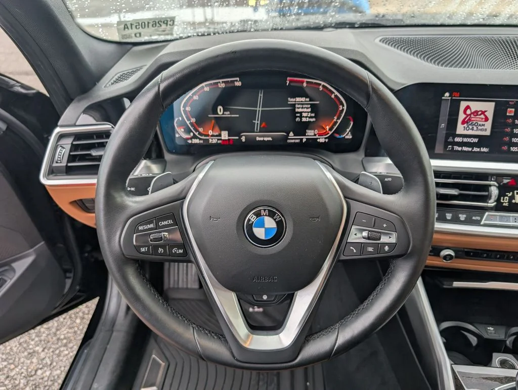 Used 2020 Black BMW 330i xDrive image 11