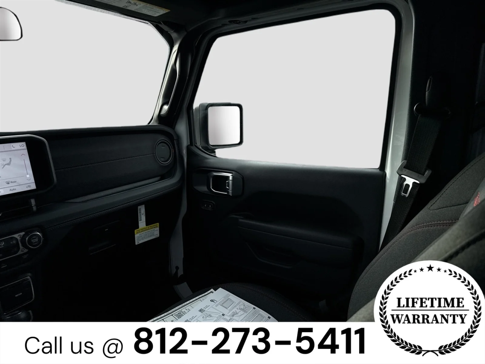 New 2026 Bright White Clearcoat Jeep Rubicon image 22
