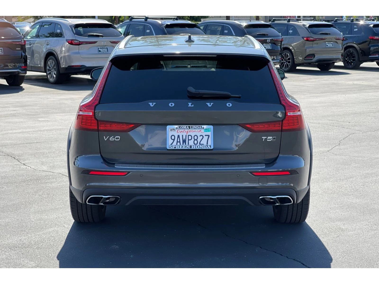 Used 2022 Pine Grey Metallic Volvo T5 image 4